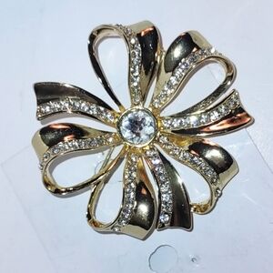 Austrian Crystal Gold Bow Brooch